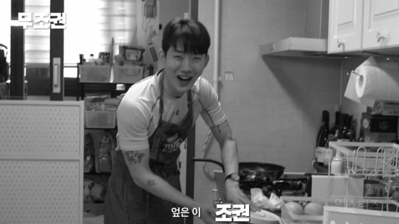 현실고증 반영된 만원의 행복.jpg | 인스티즈