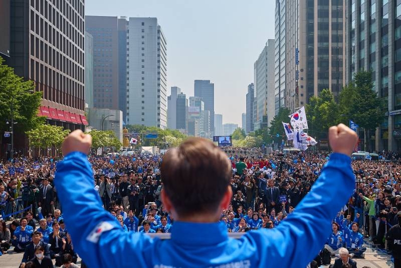 이재명, 이번에도 '그 돈'으로 결제했다함.jpg | 인스티즈