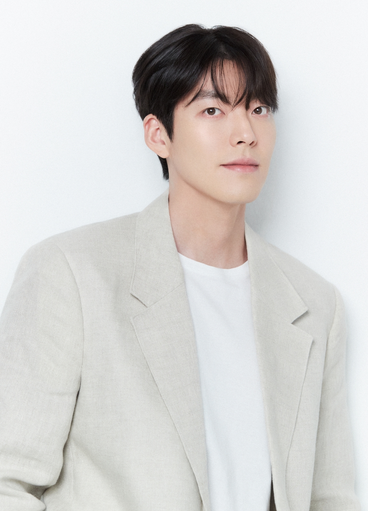 [정보/소식] [단독] '보석 끝판왕' 김우빈, 톱게이 홍석천 만났다…'보석함' 전격 출연 | 인스티즈