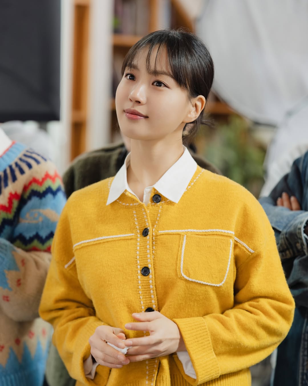 짱귀짱예인 고민시 <당신의 맛> 포스터 촬영 비하인드 컷 | 인스티즈