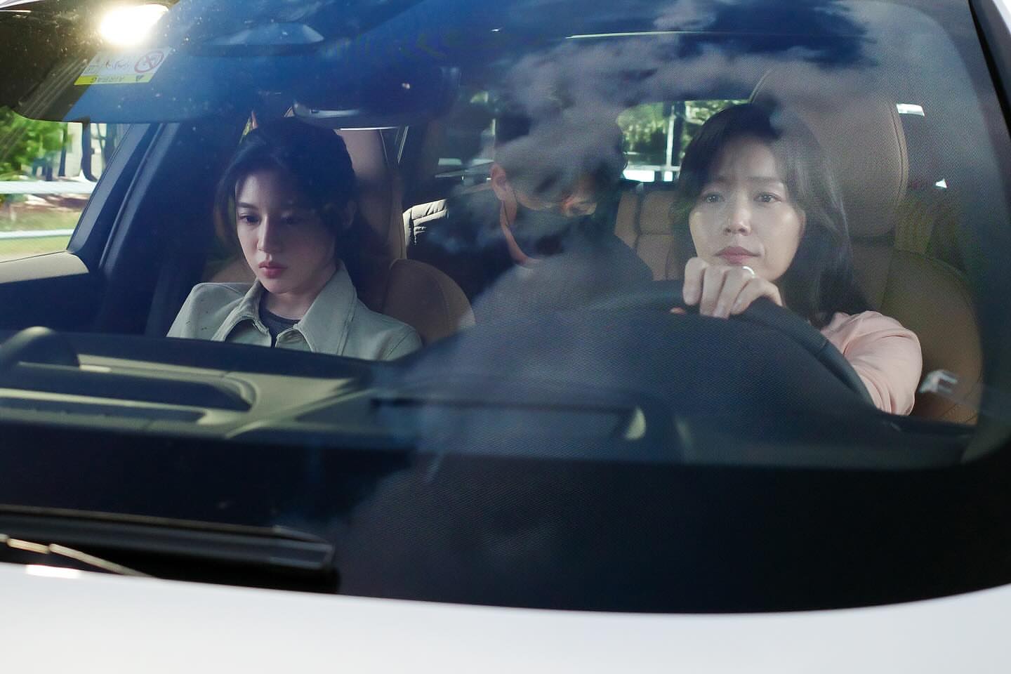 [잡담] 스탭 인스타에 뜬 슬전의 배우들 사진🥹🤍 | 인스티즈