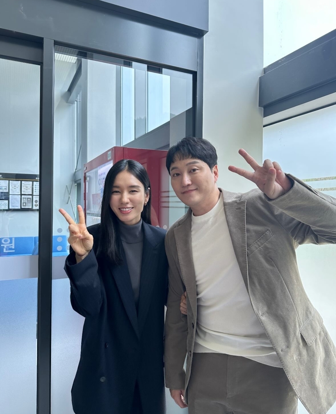 [잡담] 안은진 인스타 석형민하 투샷 | 인스티즈