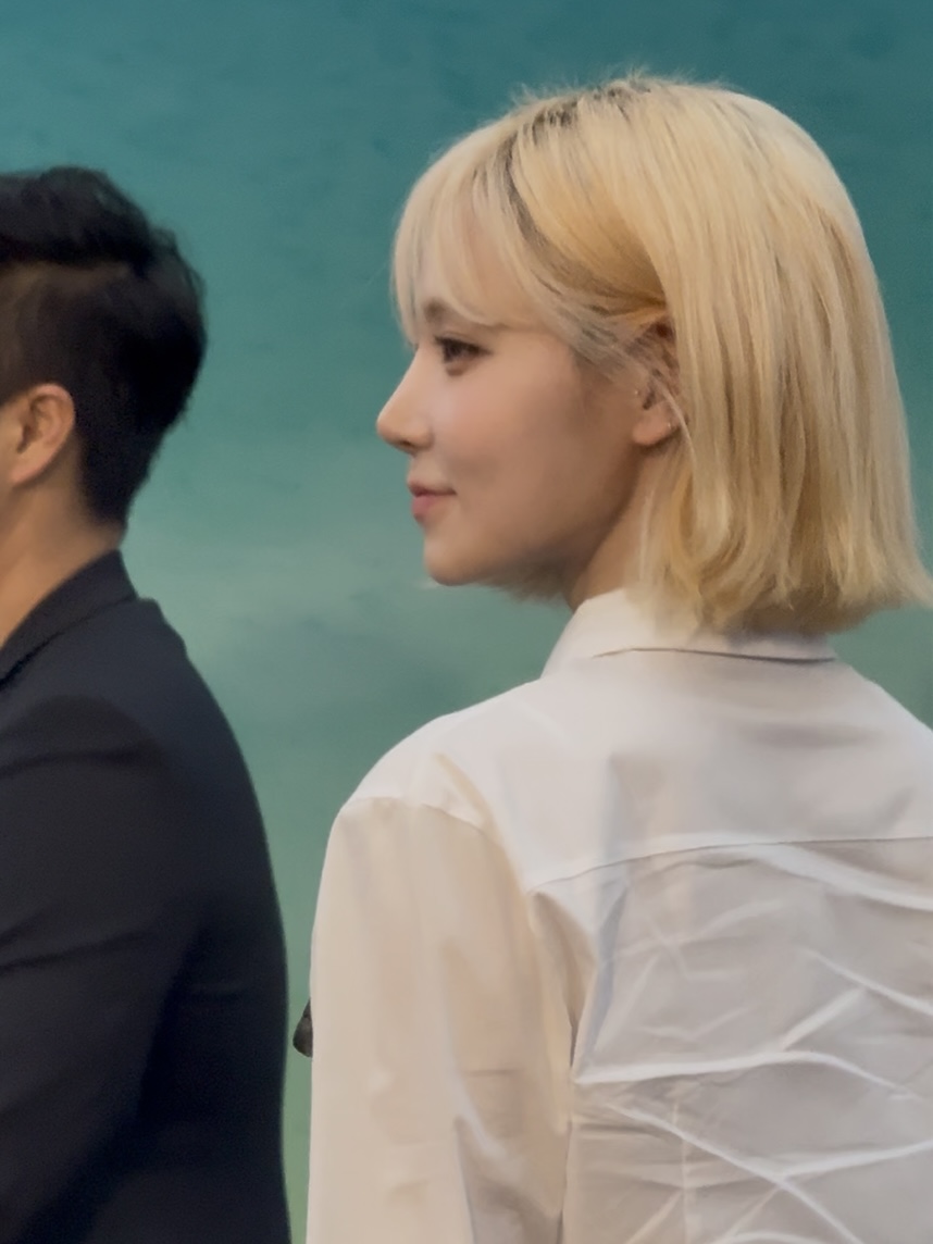 [잡담] 오늘 트리플에스 나경 봣는데 진짜 너무 예쁘다 | 인스티즈