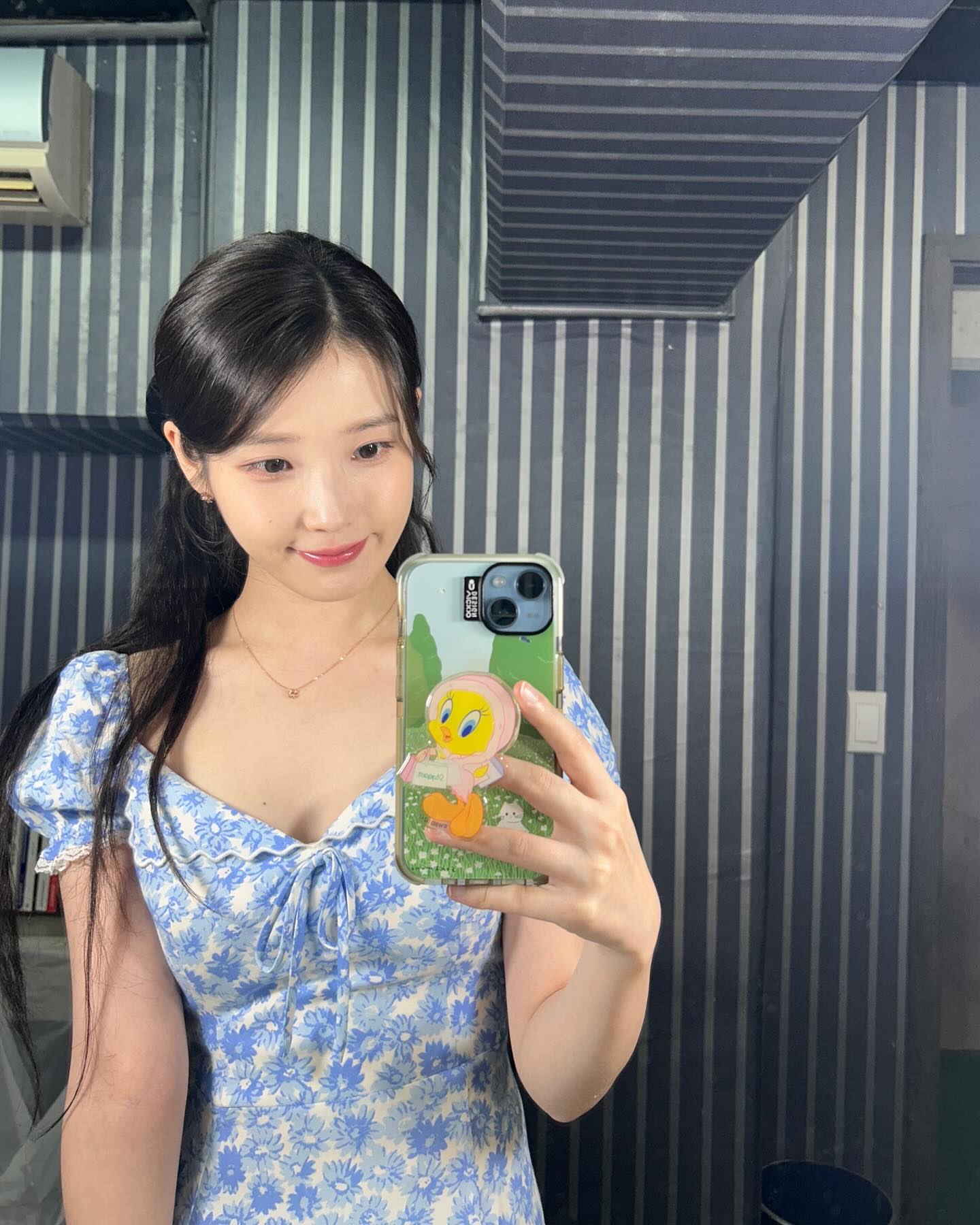 [잡담] 아이유 인스타 🌸 | 인스티즈