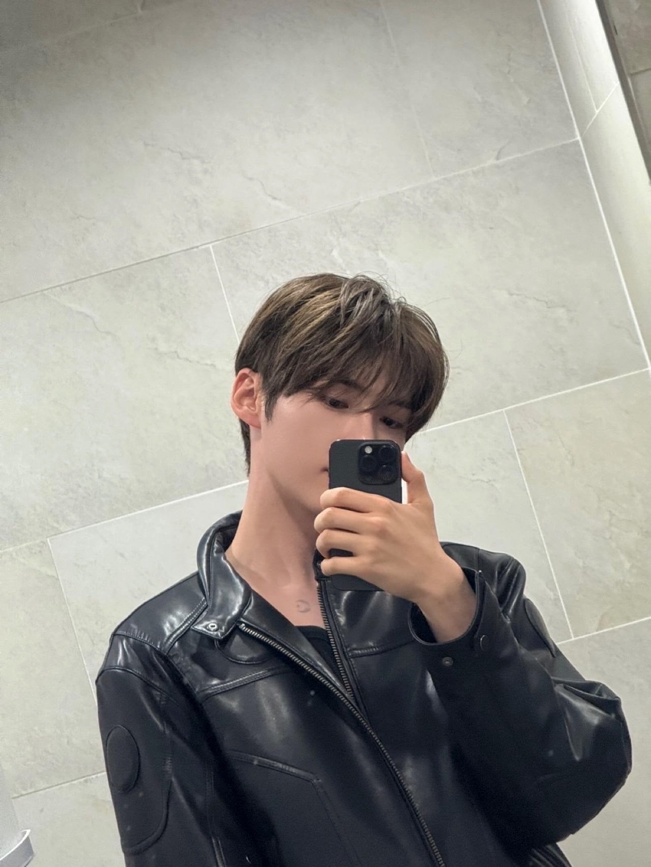 [잡담] 성한빈 거셀찍은거봐 라방끝나고 | 인스티즈