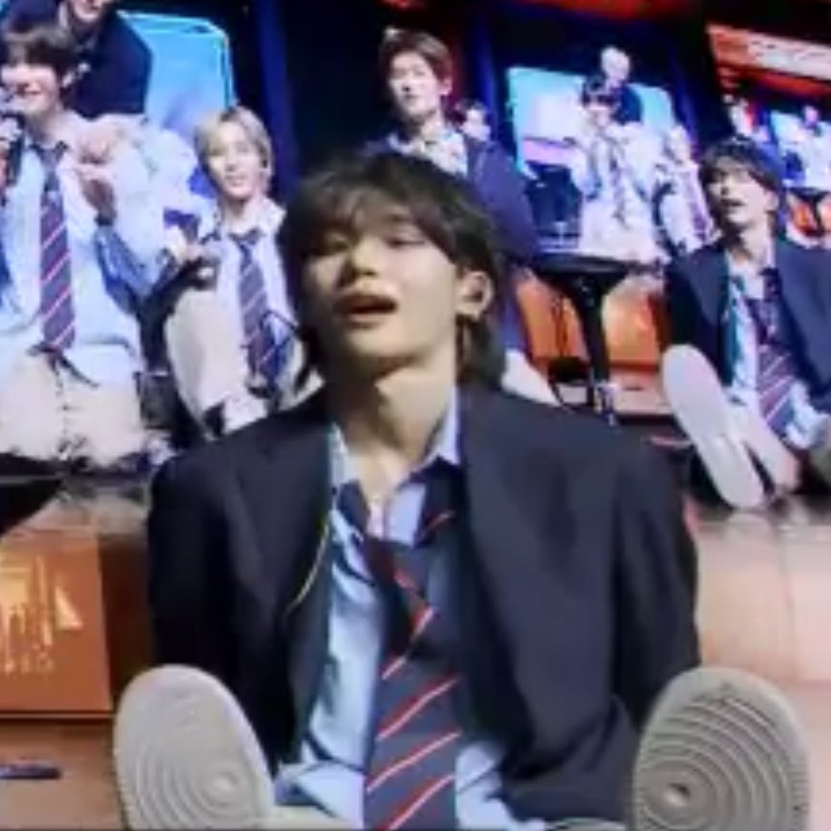 [잡담] 원빈이 냥덕이 따라 하는 거 ㄱㅇㅇ | 인스티즈