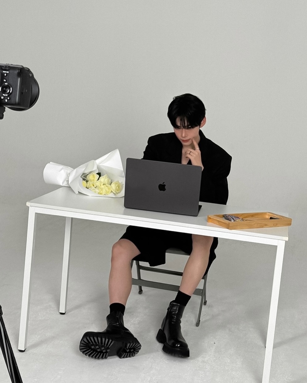 [잡담] 와 성한빈 스와로브스키 사진 | 인스티즈