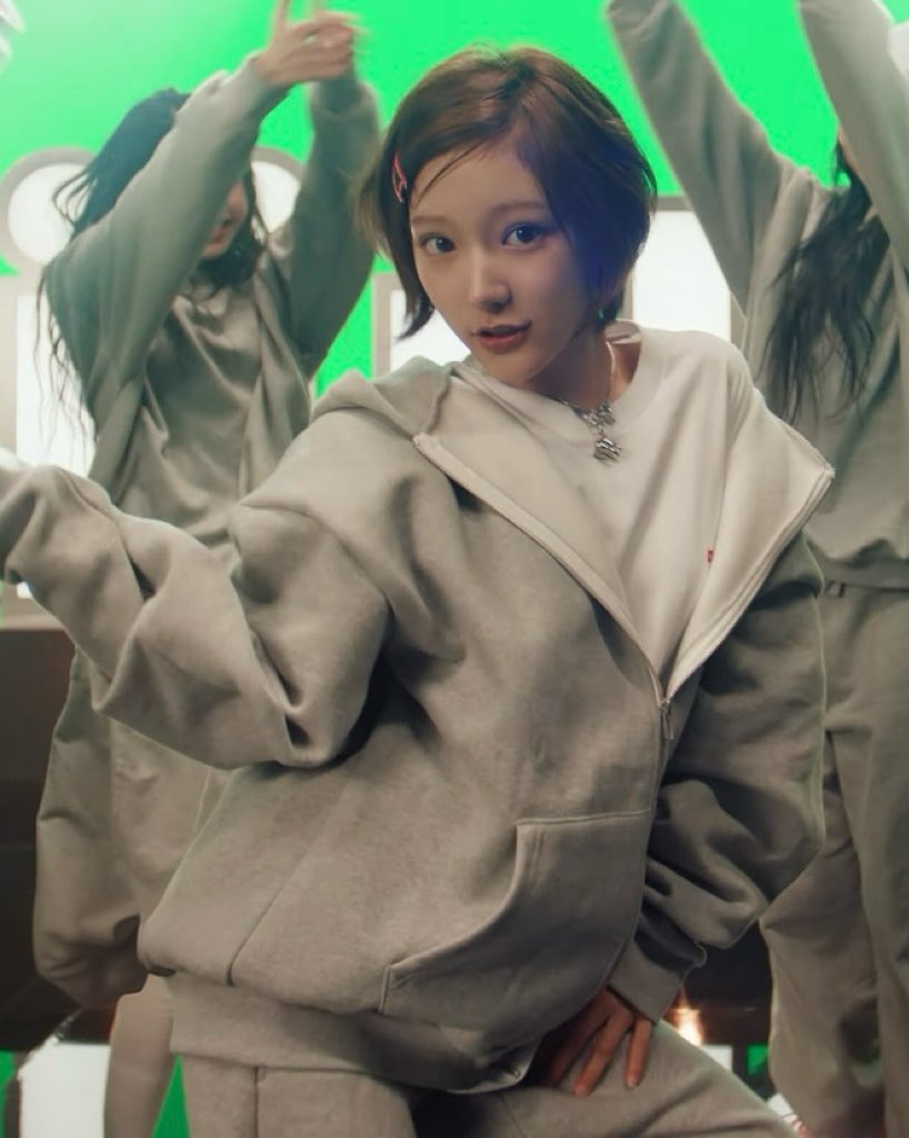 [잡담] 키키 지유가 은근 매력둥이임..나만의 생각인가? | 인스티즈