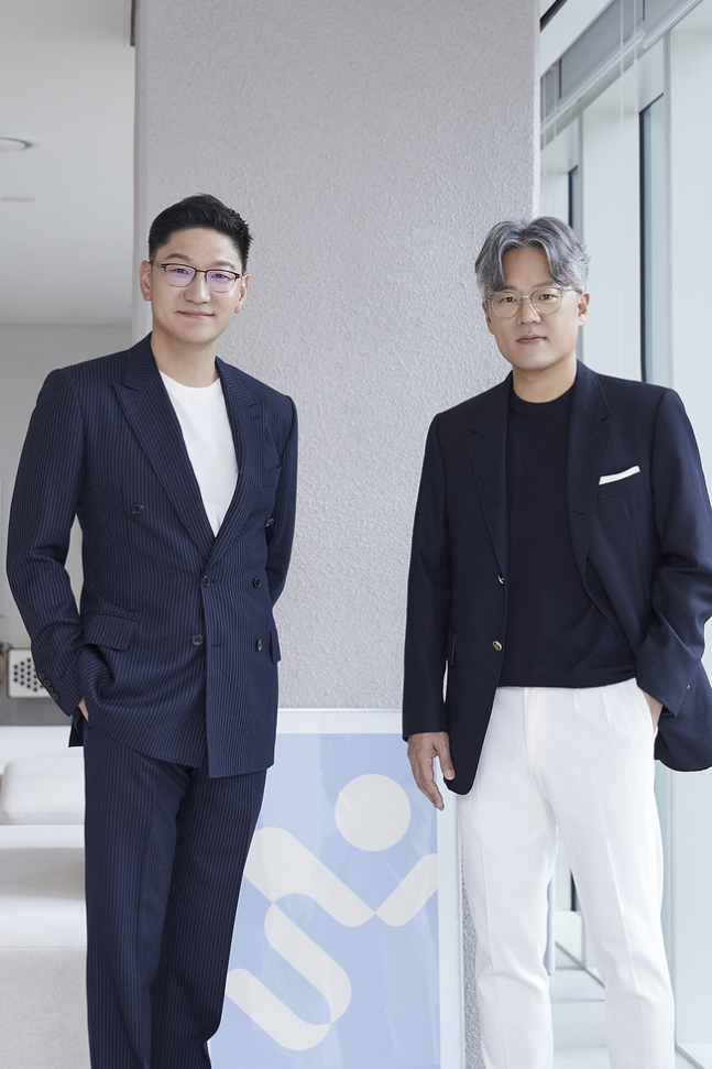 [잡담] SM 장철혁 탁영준, 美 빌보드 '2025 글로벌 파워 플레이어스' 선정 | 인스티즈