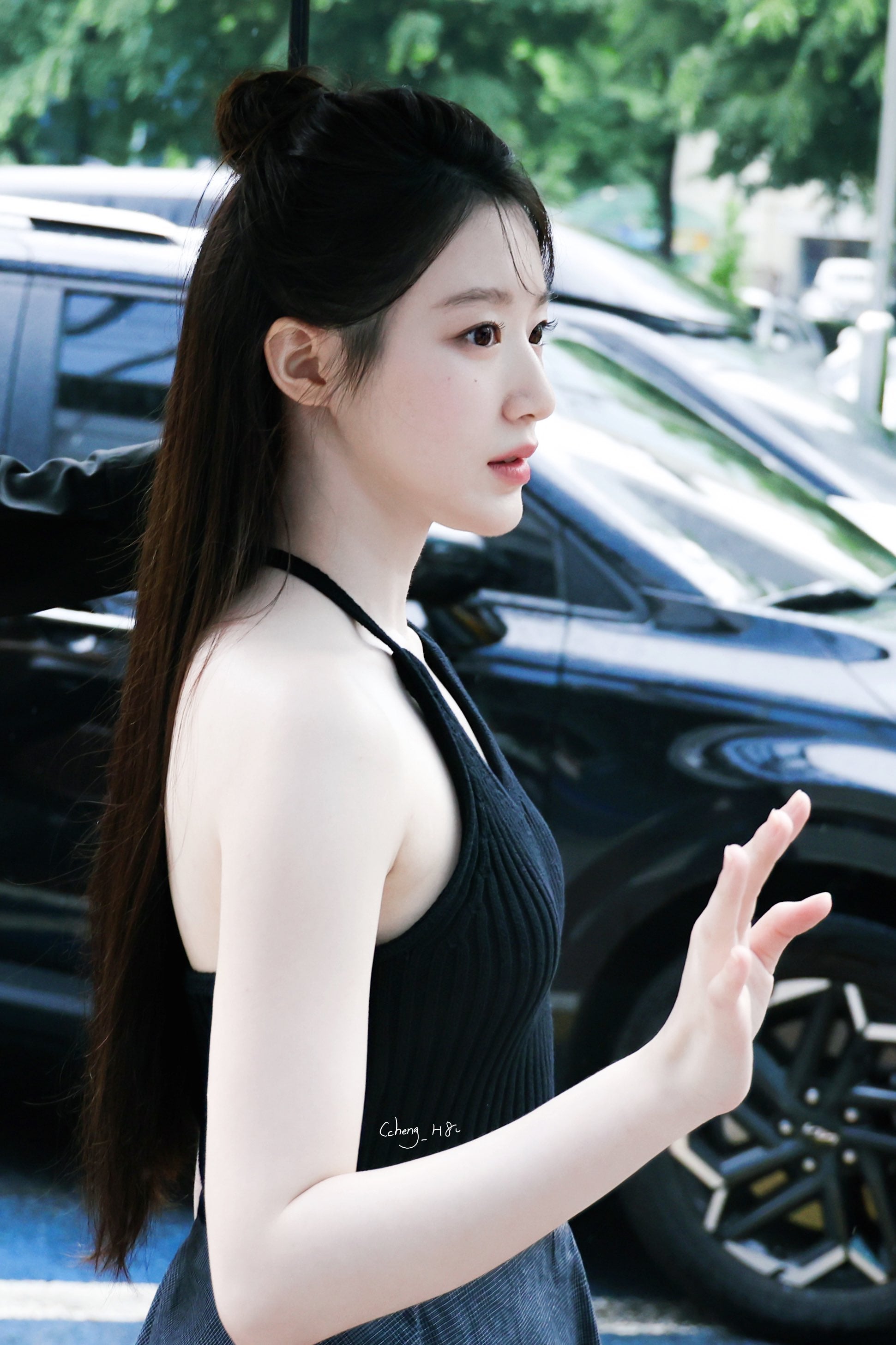 [잡담] 슈화는 다 예쁘지만 피부 진짜 대박인거같음 | 인스티즈
