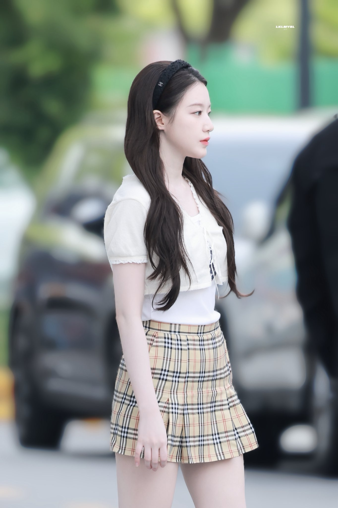[잡담] 슈화는 다 예쁘지만 피부 진짜 대박인거같음 | 인스티즈