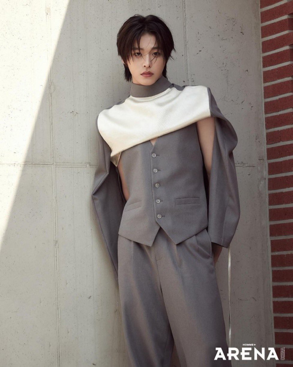 [잡담] 리쿠 옷 이게 뭐묘 싶은데 | 인스티즈