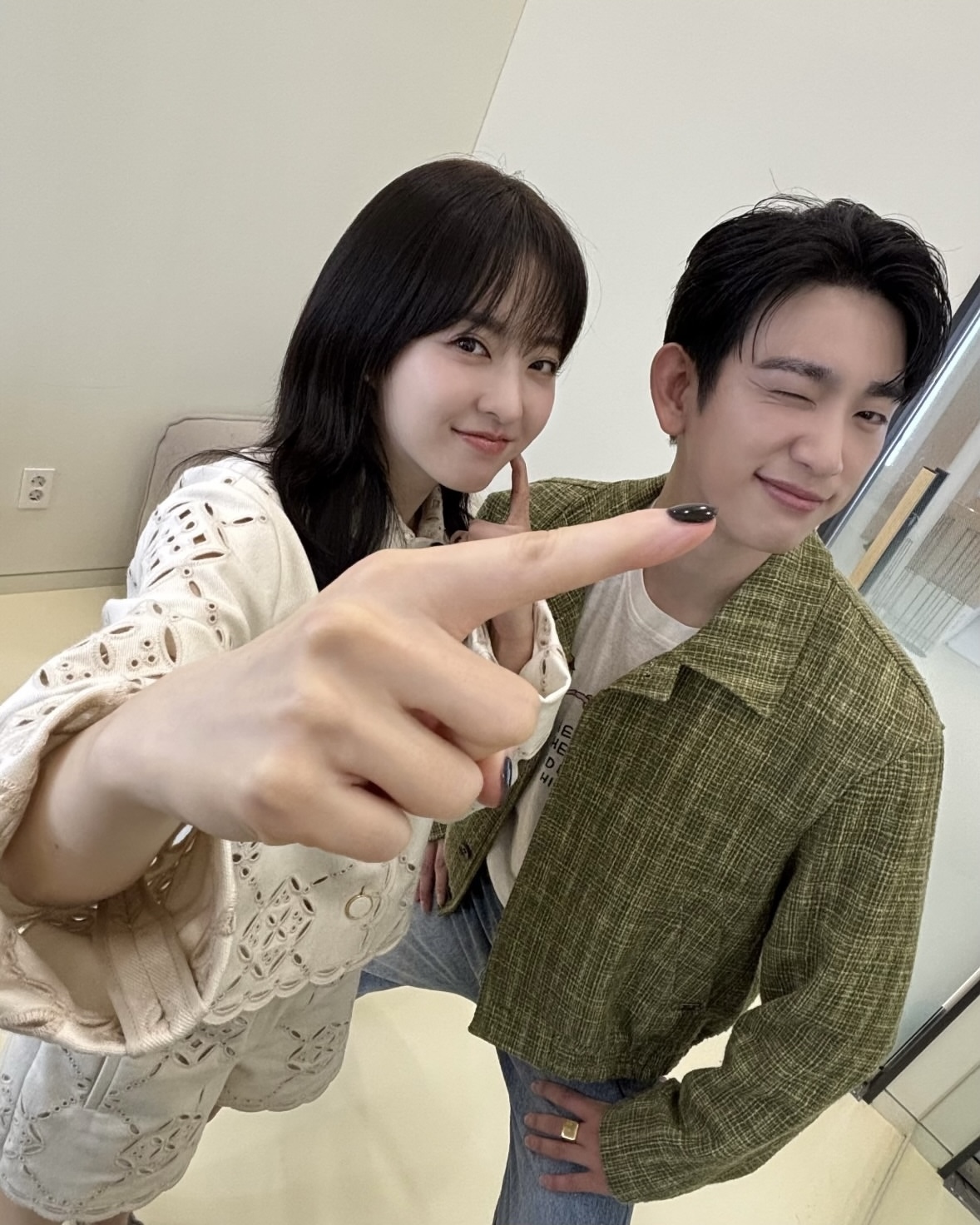 [정보/소식] 박보영, 갓진영 인스스 업데이트 (투샷폭탄) | 인스티즈