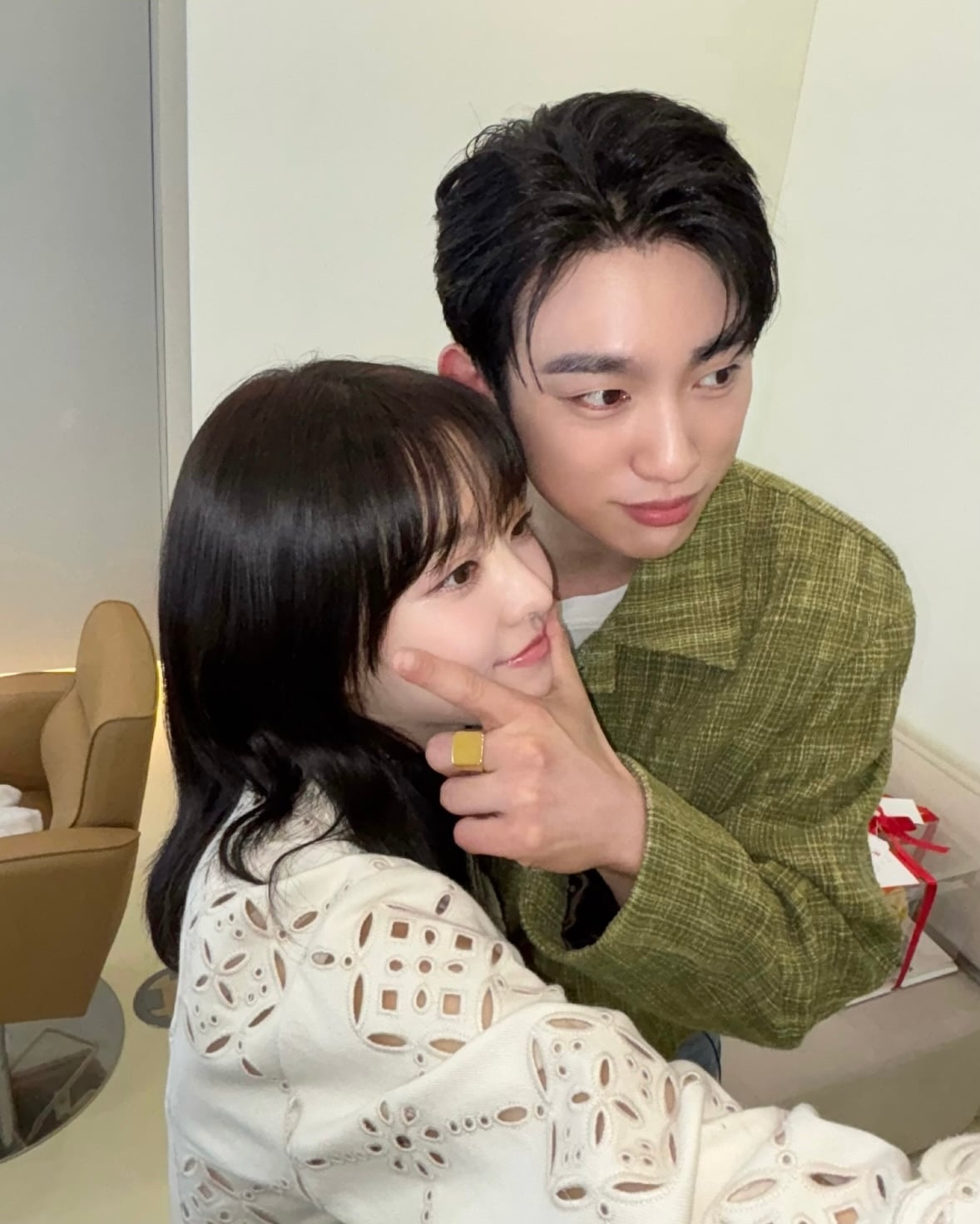 [정보/소식] 박보영, 갓진영 인스스 업데이트 (투샷폭탄) | 인스티즈