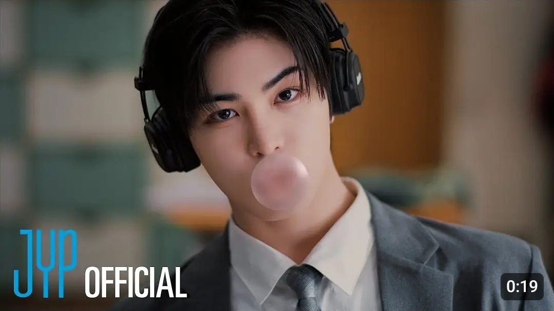 [잡담] 킥플립 이 썸네일 누구야 | 인스티즈