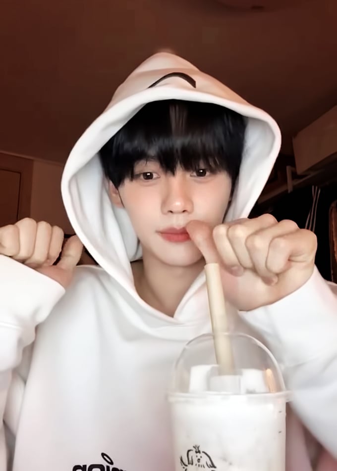 [잡담] 김규빈 있잖아 최근이 젤 잘생긴 거 같아 | 인스티즈