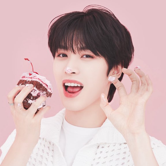 [잡담] 어캐 포스터 넘모 귀여움 | 인스티즈
