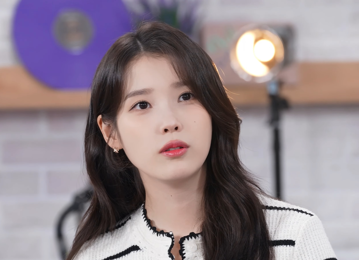 [잡담] 아이유 오늘 뜬 컨텐츠에서 차기작(대군부인) 언급했당 | 인스티즈