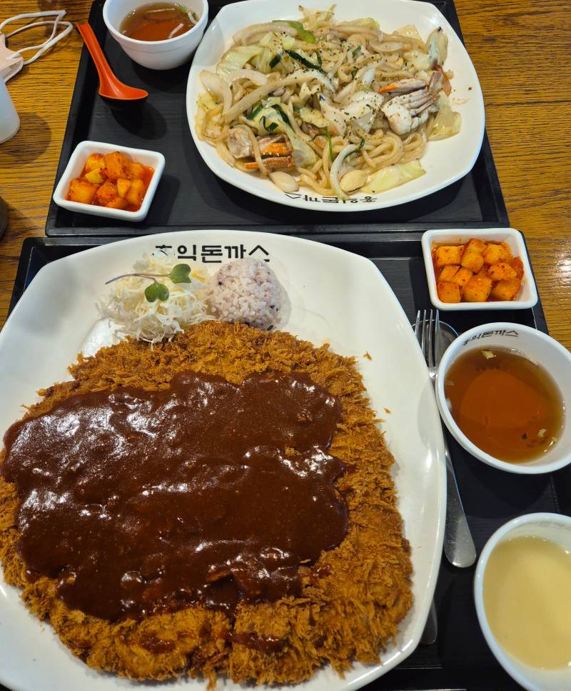 [잡담] 왕돈까스 냠😋 | 인스티즈