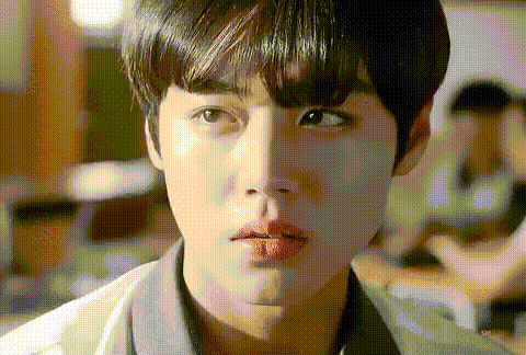 [잡담] 박지훈 교복입은 공주영이랑 연시은 갭차이 좋다... | 인스티즈