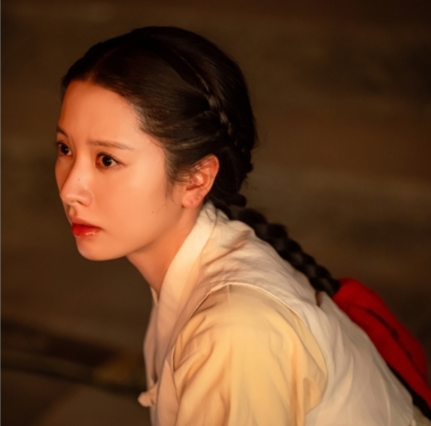 [정보/소식] 조한결, 김지연과 팔척귀 굴 들어섰다…충격의 흑화 예고(귀궁) | 인스티즈