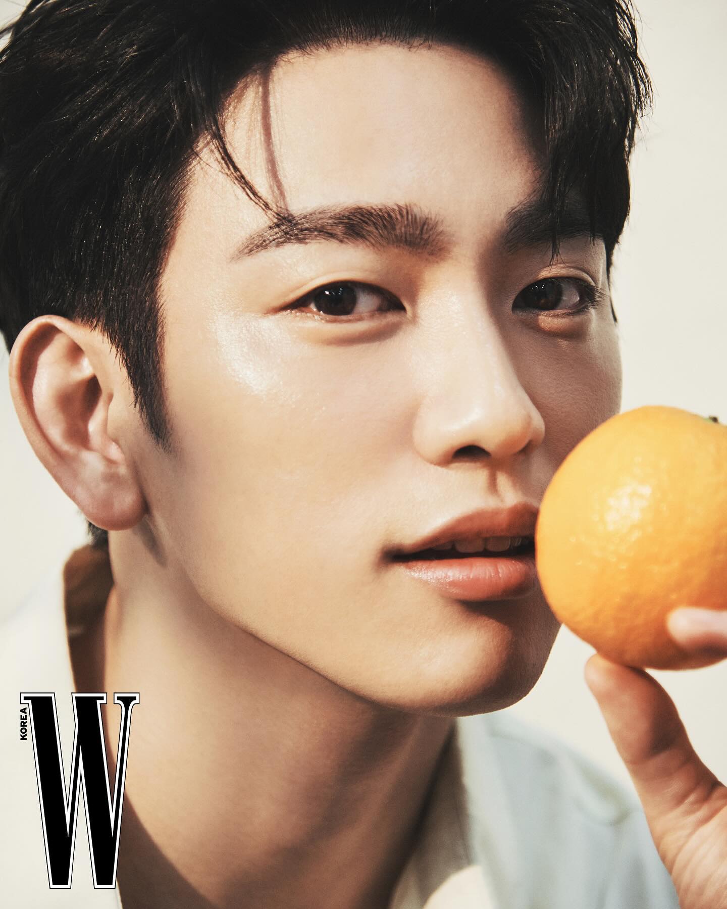 [정보/소식] 갓진영 W KOREA 화보 | 인스티즈