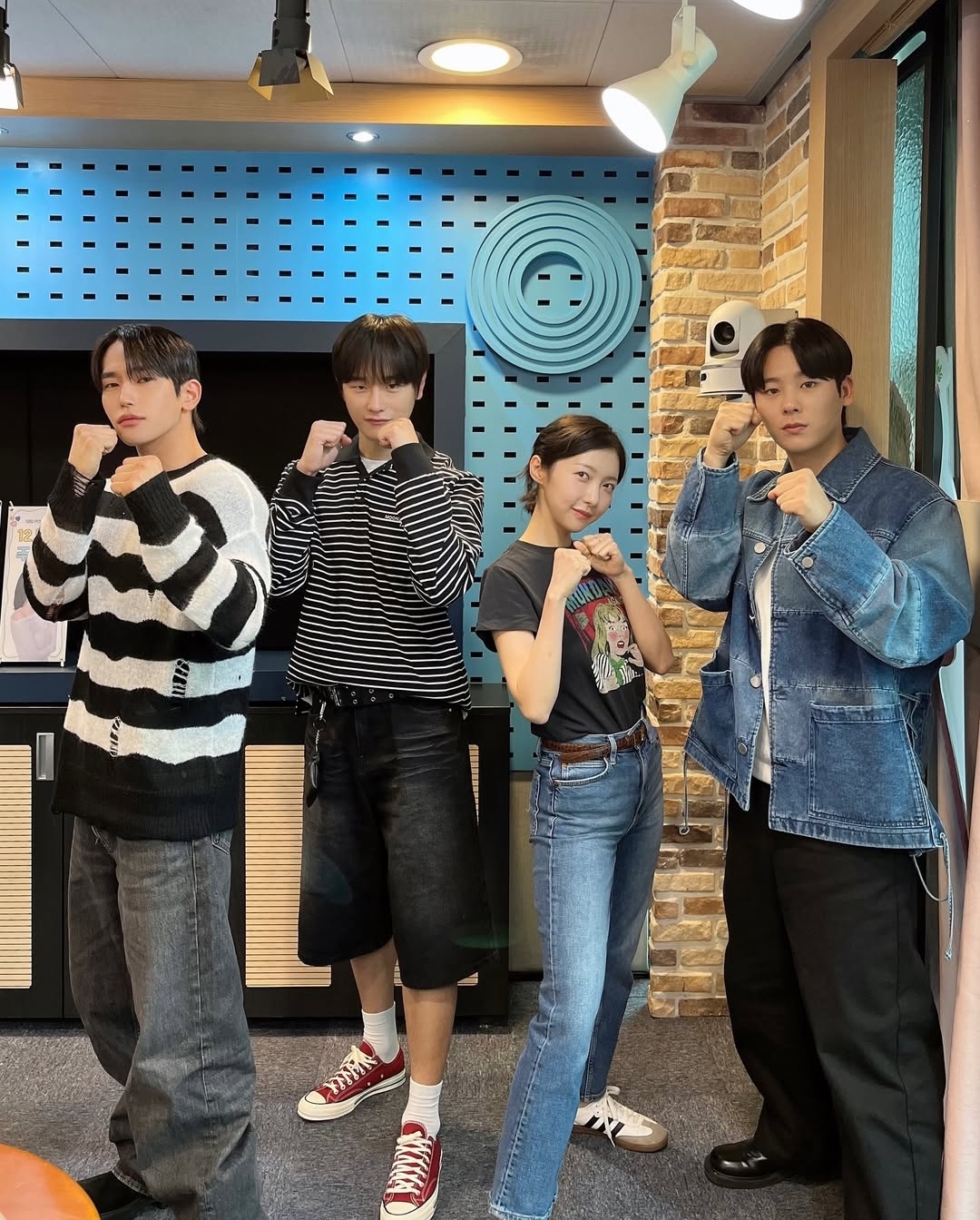 [잡담] 원스쿨히어로즈 12시엔 주현영 김도완,육준서,이정하 | 인스티즈