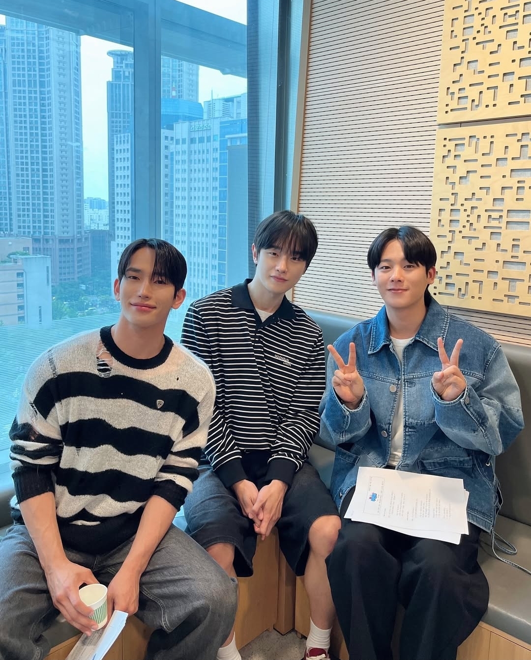 [잡담] 원스쿨히어로즈 12시엔 주현영 김도완,육준서,이정하 | 인스티즈