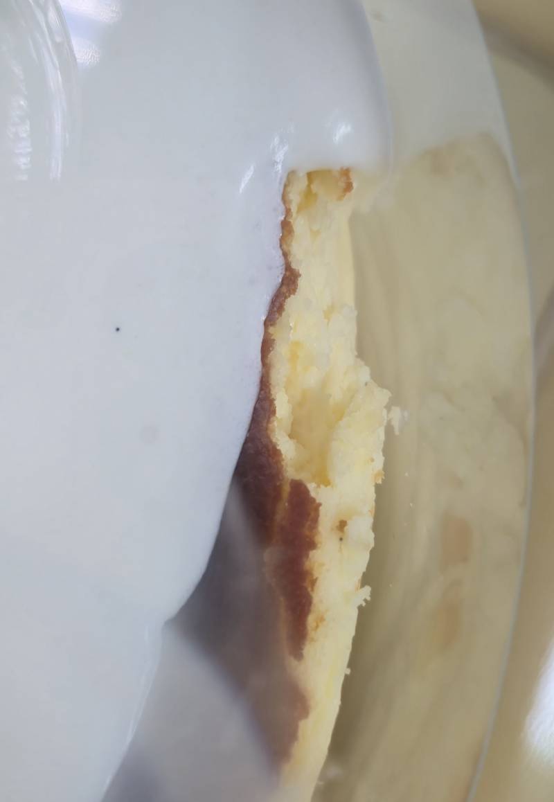 [잡담] 바치케 원래 모서리 부분 잘 부셔져? | 인스티즈