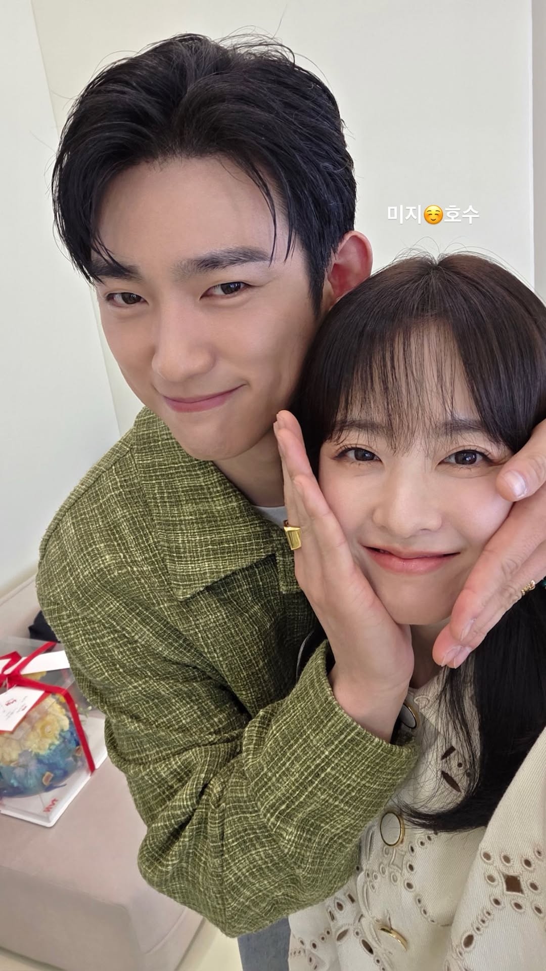 남주 배우가 여주 배우보다 4살 연하인 오늘 첫방하는 로맨틱 성장 드라마 | 인스티즈