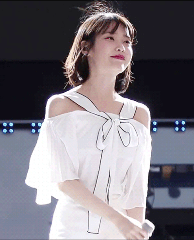 [잡담] 이쯤 다시보는 아이유 아카라카 레전드 짤… | 인스티즈