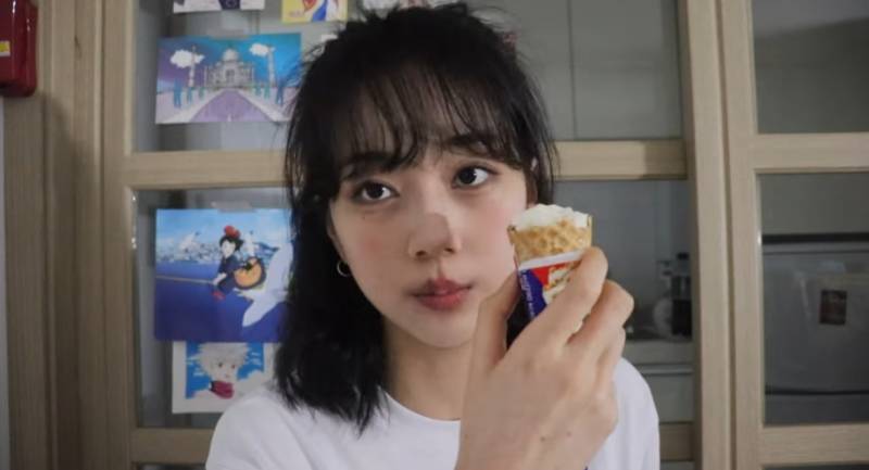 [잡담] 다들 유튜버 짜잔씨 알아?? Y2k 컨셉하기전 얼굴 봄? | 인스티즈