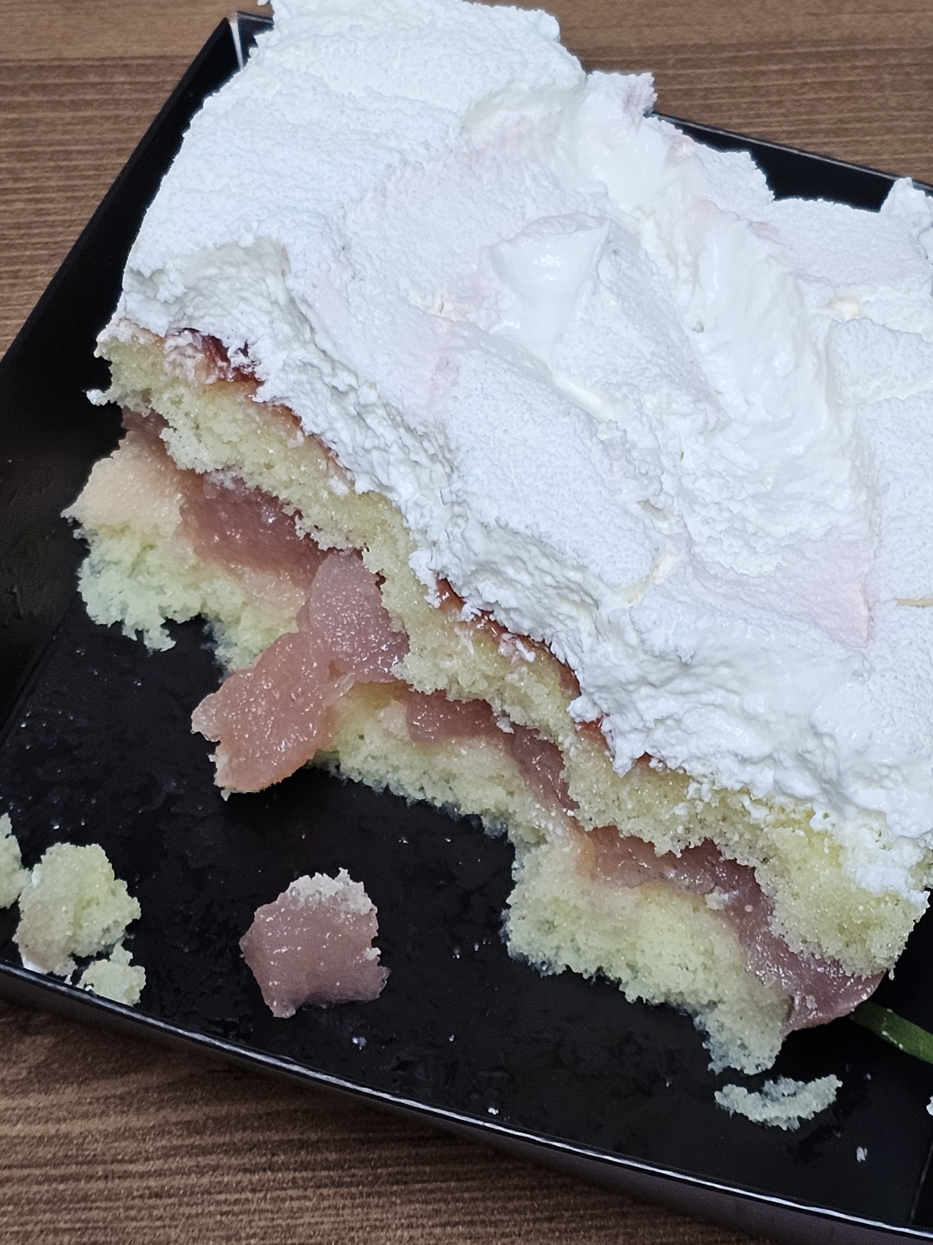 [잡담] 투썸 피치생 맛있다 | 인스티즈