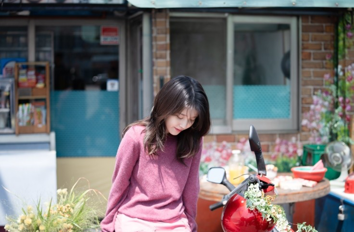[잡담] 아이유가 예뻐서 눈물나.... | 인스티즈