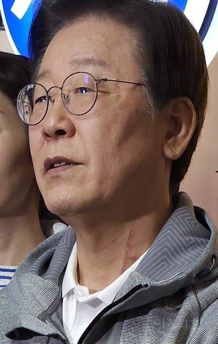 이재명 공격하려다 오히려 자폭한 김문수 상황.jpg | 인스티즈