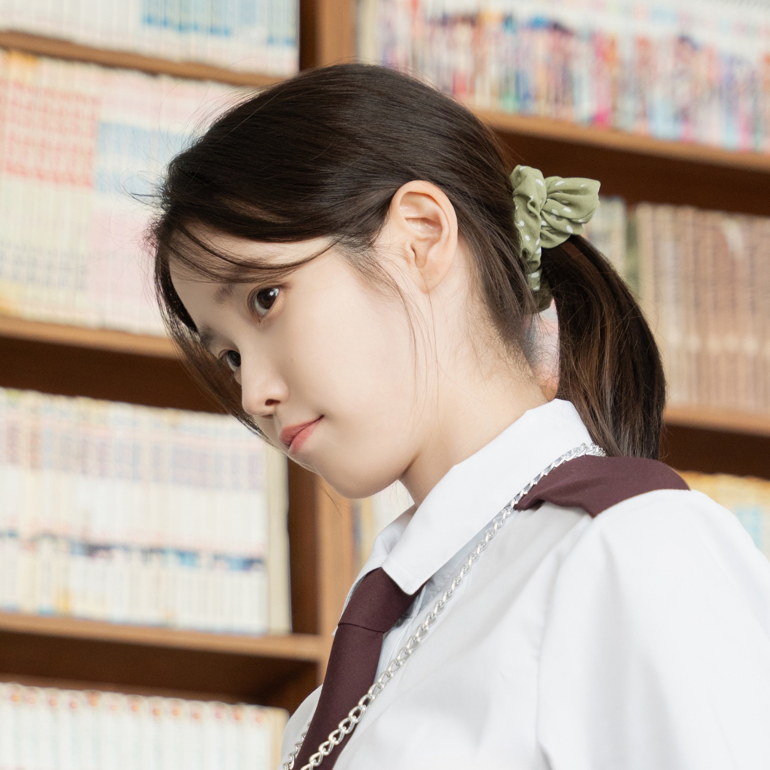 [잡담] 아이유 요즘 분위기 진짜 대박이야 | 인스티즈