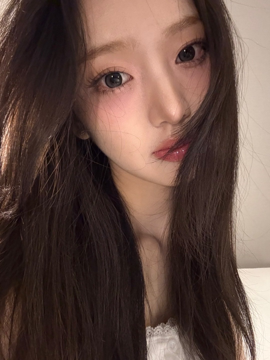 [잡담] 와 키키 이솔 알티 탄 셀카 진짜 개이뻐... | 인스티즈