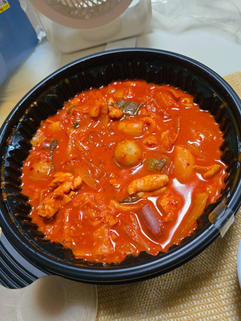 [잡담] 와 미친; 1인 닭도리탕 시켰는데 양 겁나 많아 | 인스티즈