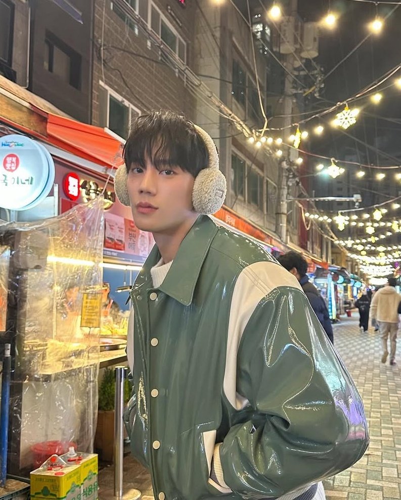 [잡담] 다들 이준영 귀마개 짤 봤어??????????? | 인스티즈