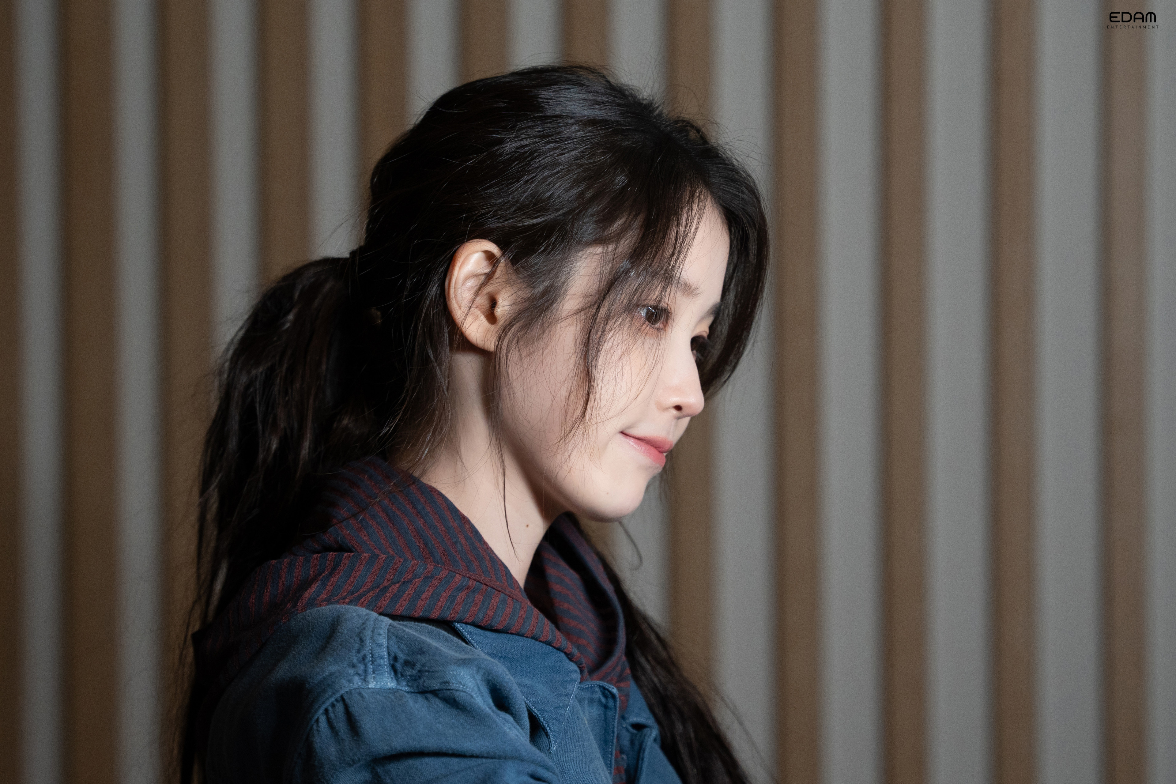 [잡담] 요즘 아이유 진짜 리즈다 | 인스티즈