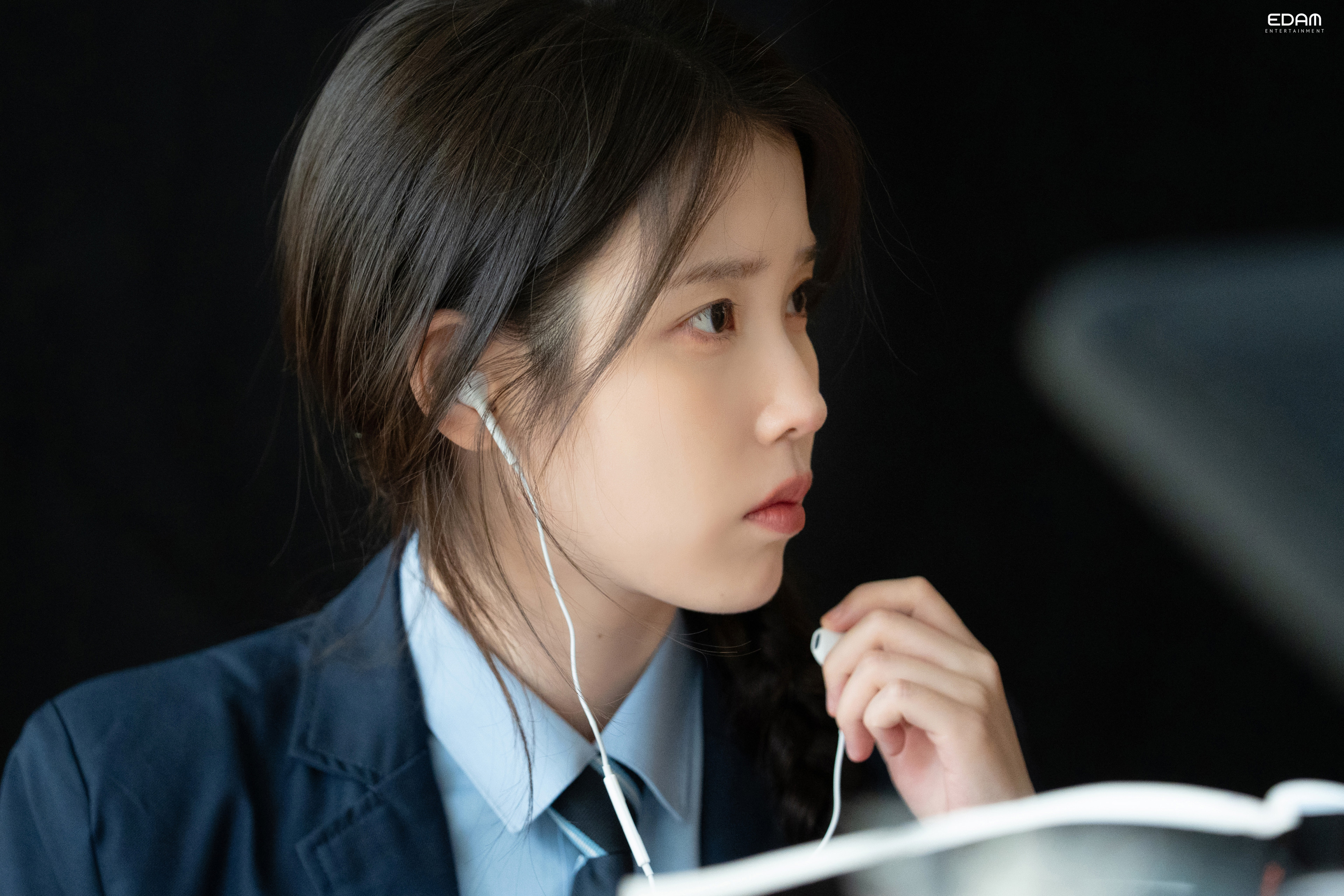 [잡담] 요즘 아이유 진짜 리즈다 | 인스티즈