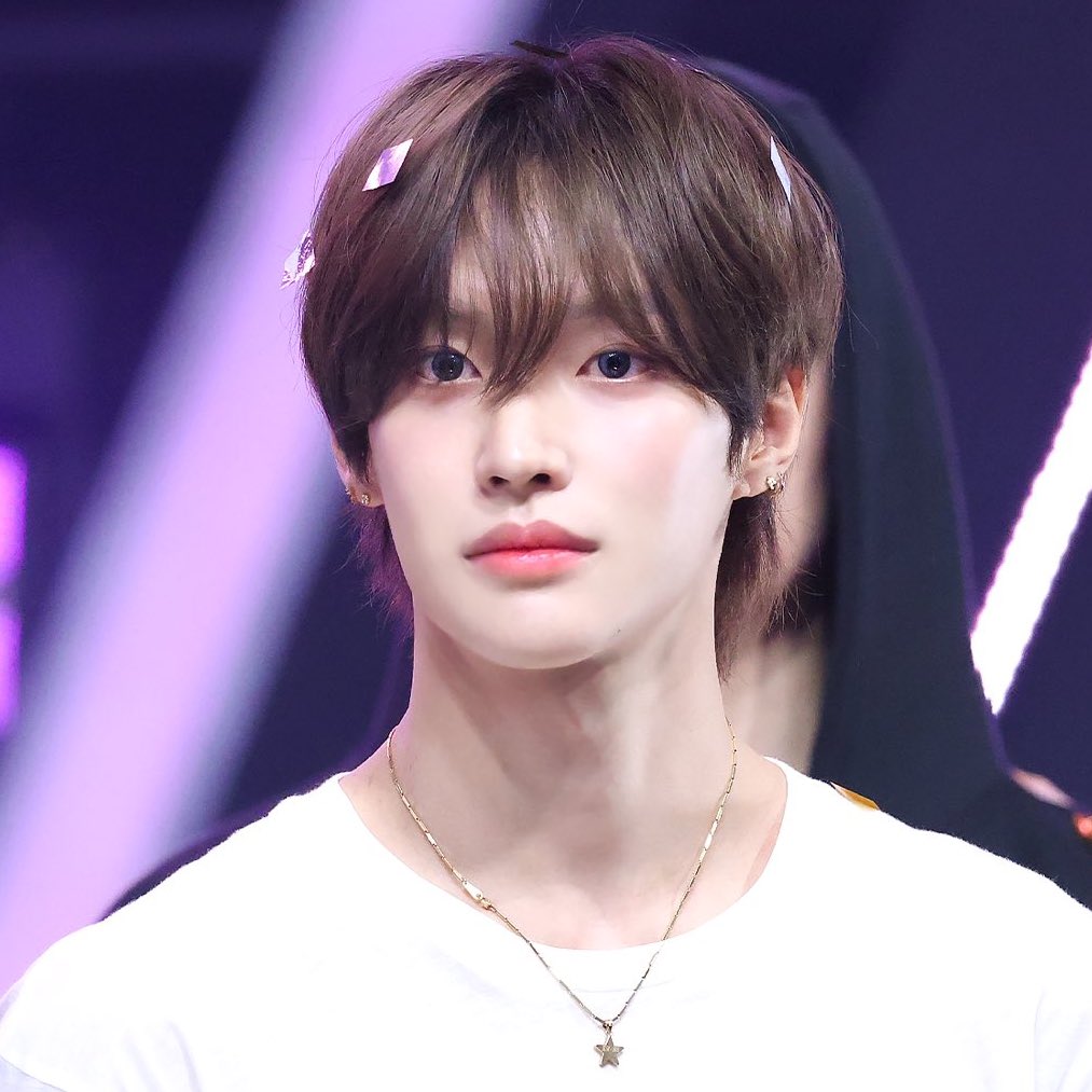 [잡담] 나 원빈이 요즘 머리가 진짜 젤 베스트같음 | 인스티즈