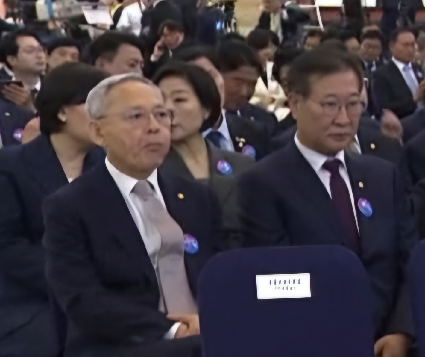 [잡담] 저쪽 애들 정신 나간거봐ㅋㅋㅋㅋㅋㅋㅋ | 인스티즈