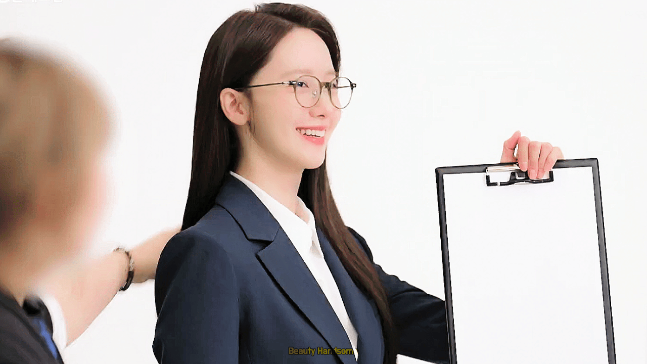 [잡담] 윤아 면접장에서 만나면 | 인스티즈