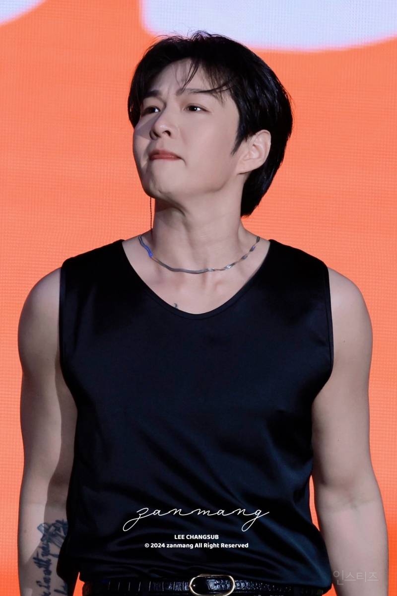 벌써 워터밤 준비 시작한듯한 남돌.jpg | 인스티즈