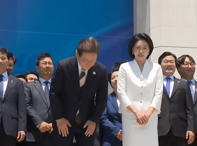 [잡담] 이재명 애교 개껴;; | 인스티즈