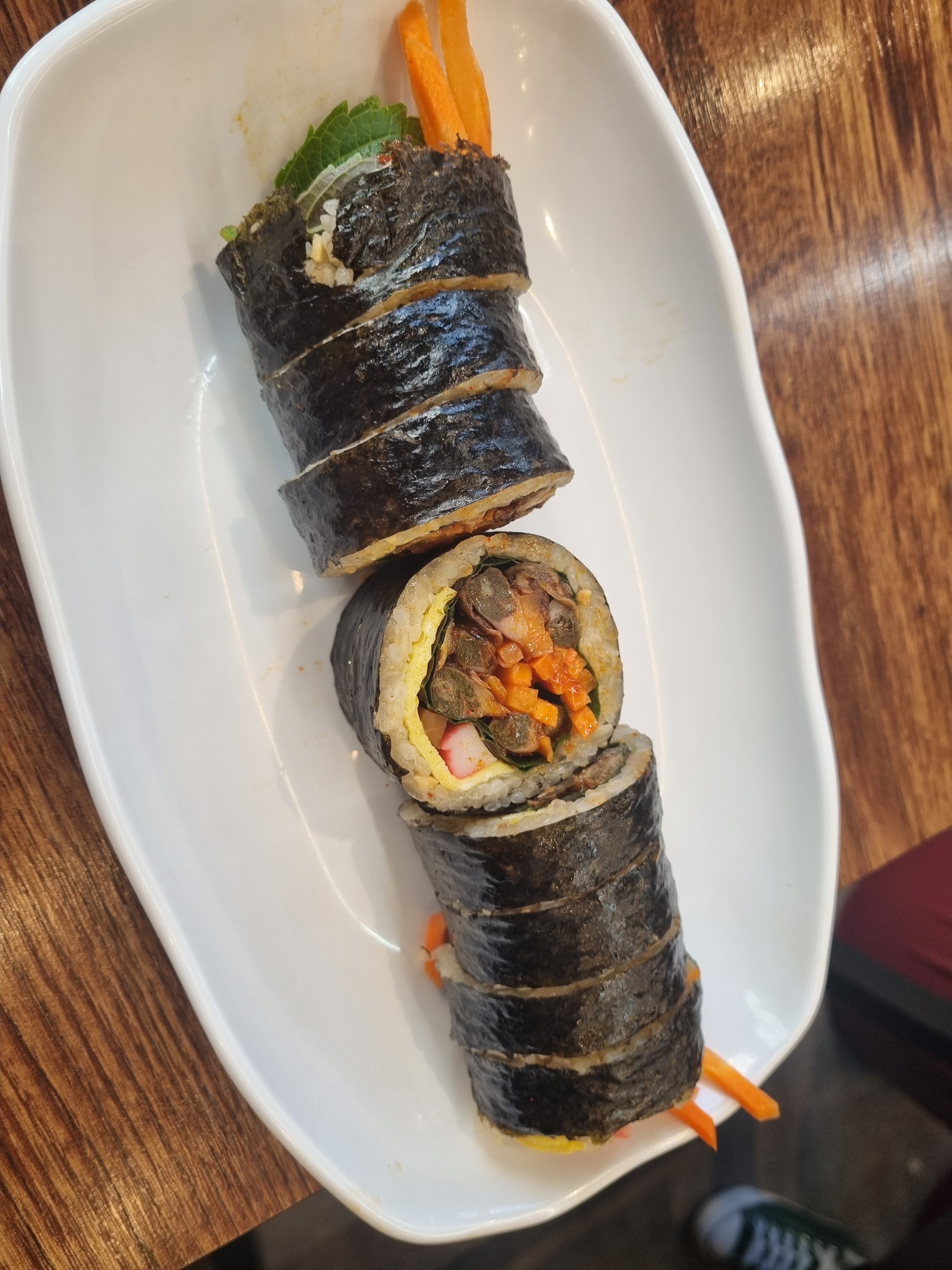 [잡담] 이재명한테 내 단골 김밥집 소개시켜주고 싶은데 | 인스티즈
