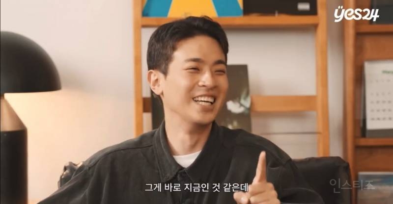 박정민 출판사 신간 <첫 여름, 완주> 아이유 추천사 비하인드와 전문글….jpg | 인스티즈