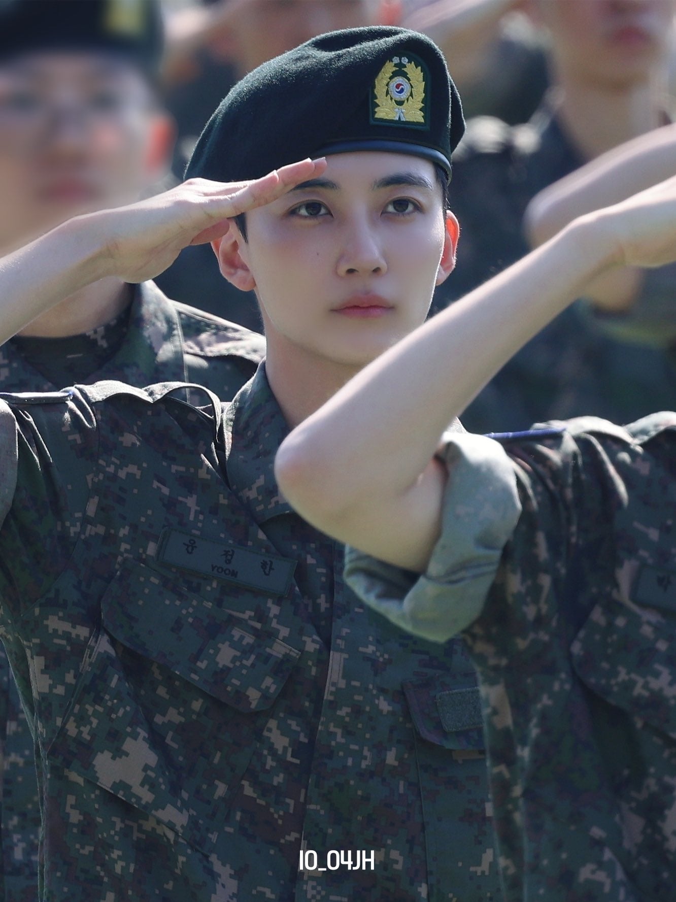 [잡담] 이렇게 안광 없는 사람 첨 봄..; | 인스티즈
