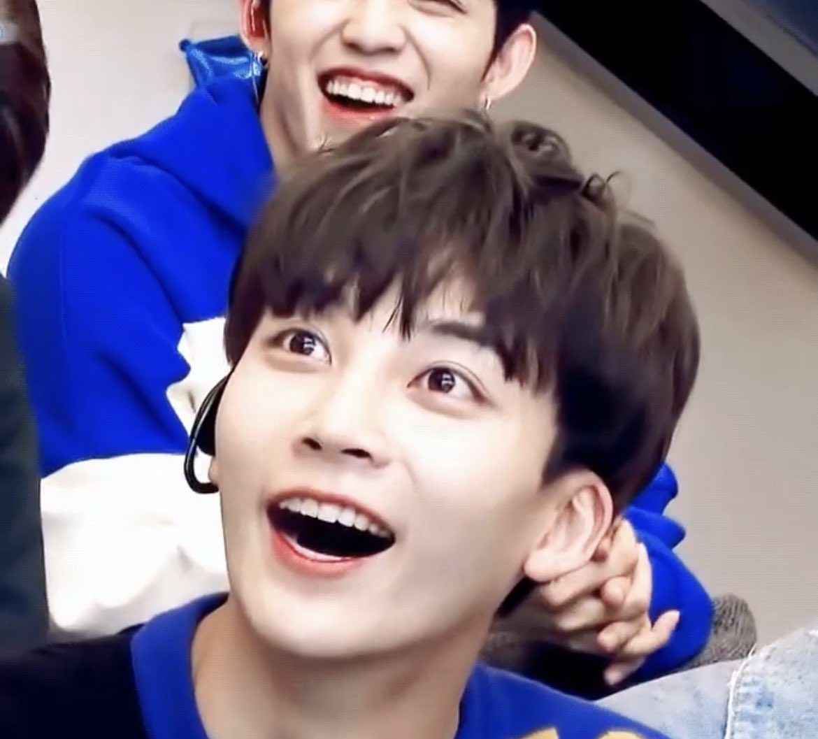 [잡담] 얘들아 윤정한 안광 생기면 큰일난거임ㅋㅋㅋㅋ | 인스티즈